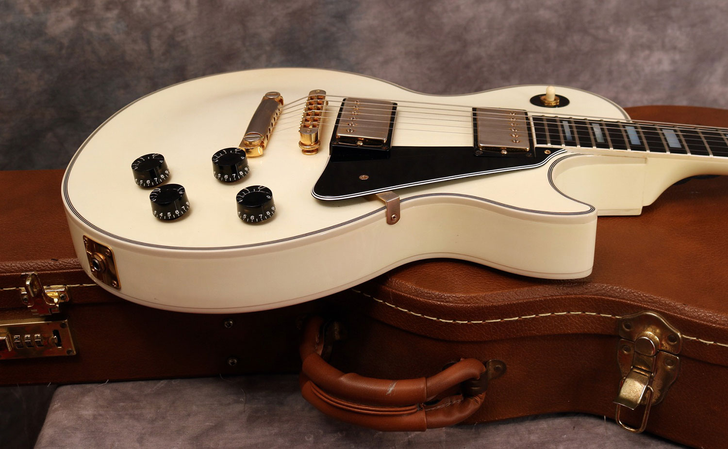 nitro finish maintenance